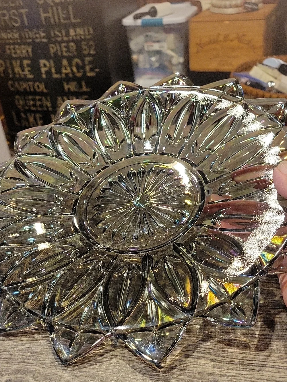Federal Glass Irridescent Petal Platter,PRISTINE!